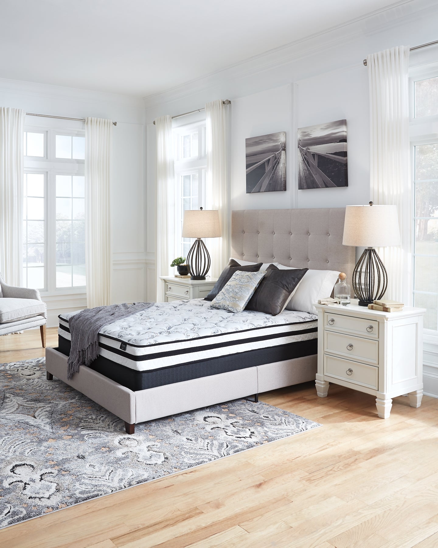 Ashley Express - 8 Inch Chime Innerspring Mattress