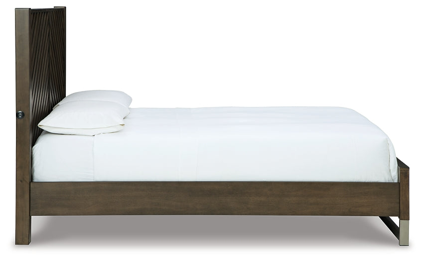 Ashley Express - Arkenton Queen Panel Bed