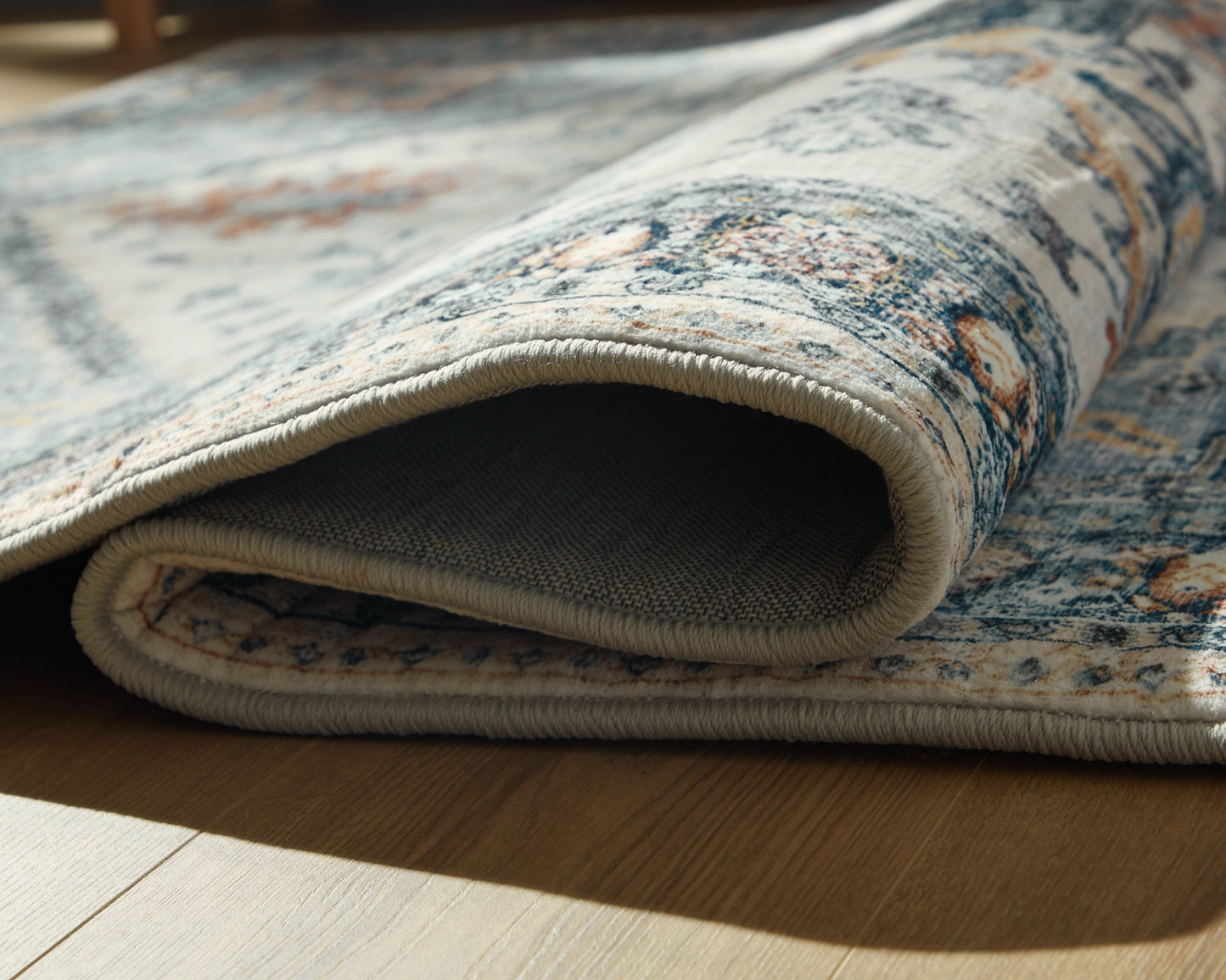 Ashley Express - Wallney Medium Rug.