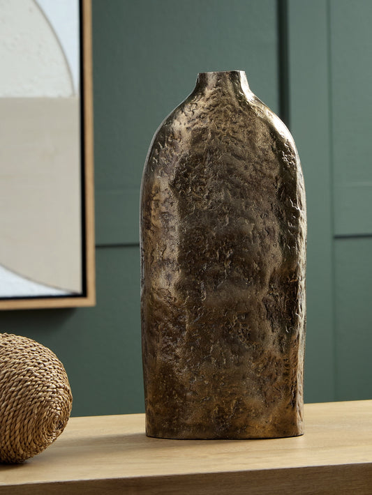 Ashley Express - Wallmond Vase.