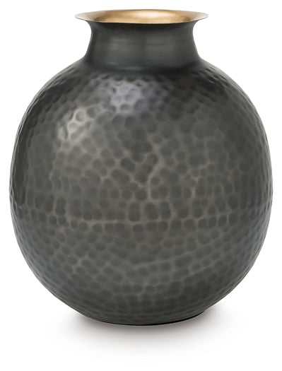 Ashley Express - Woody Vase.
