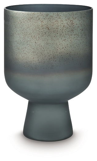 Ashley Express - Pennmore Vase.