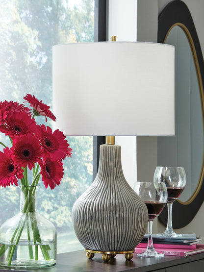 Ashley Express - Judlen Ceramic Table Lamp (1/CN).