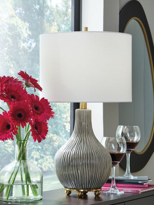 Ashley Express - Judlen Ceramic Table Lamp (1/CN).