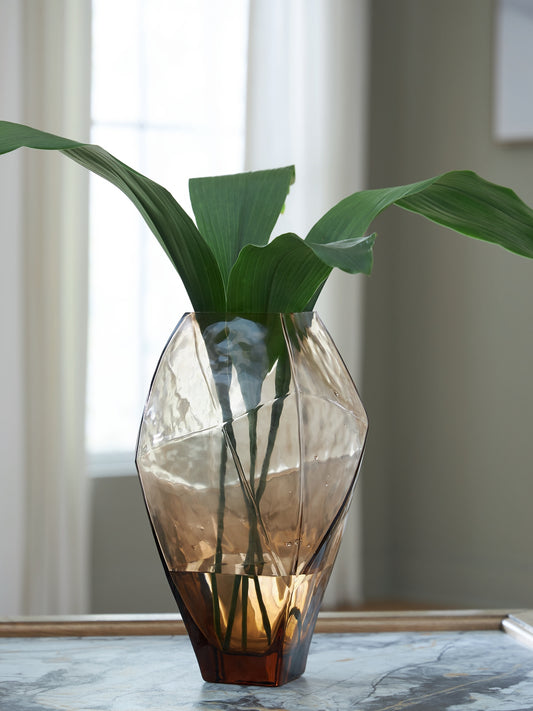 Ashley Express - Ewart Vase.