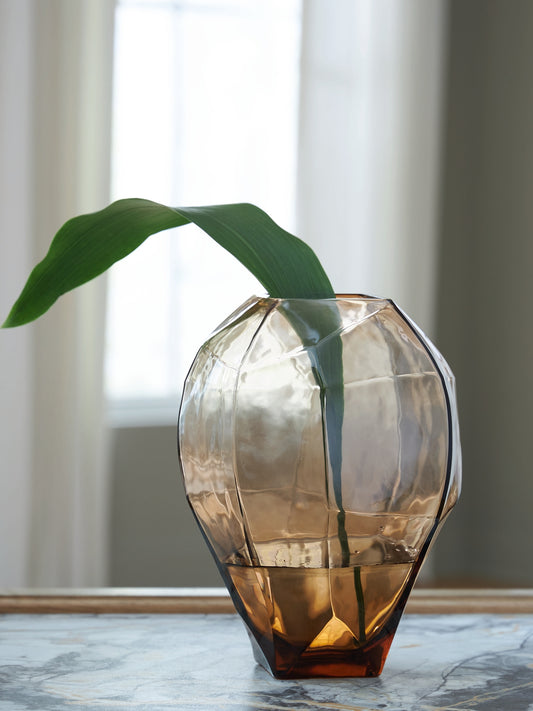 Ashley Express - Ewart Vase.