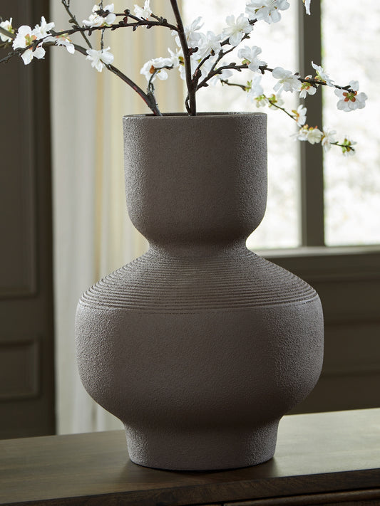 Ashley Express - Dalsen Vase.